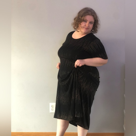 Black & Gold Maxi Dress - Picture 7 of 9